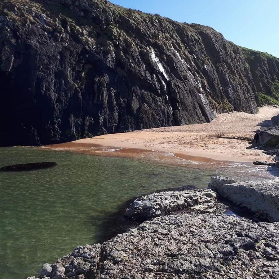 Therapy Lodge Ballycastle Εξωτερικό φωτογραφία