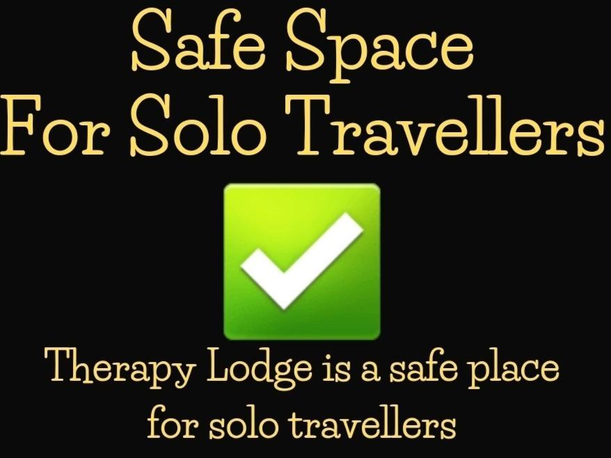 Therapy Lodge Ballycastle Εξωτερικό φωτογραφία