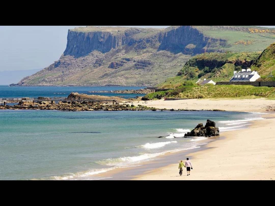 Therapy Lodge Ballycastle Εξωτερικό φωτογραφία